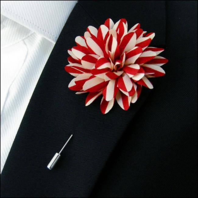 Lapel Pin - Lapel Flower Stripes Red / Cream White